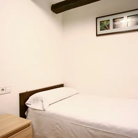 Rent4Days Sagrada Familia Apartments Apartment