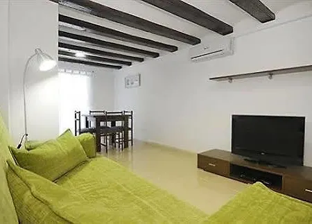Rent4Days Sagrada Familia Apartments