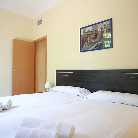 Rent4Days Sagrada Familia Apartments * Barcelona
