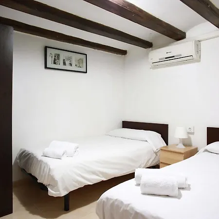 Rent4Days Sagrada Familia Apartments Apartment