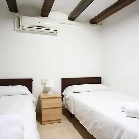 Rent4Days Sagrada Familia Apartments Apartment